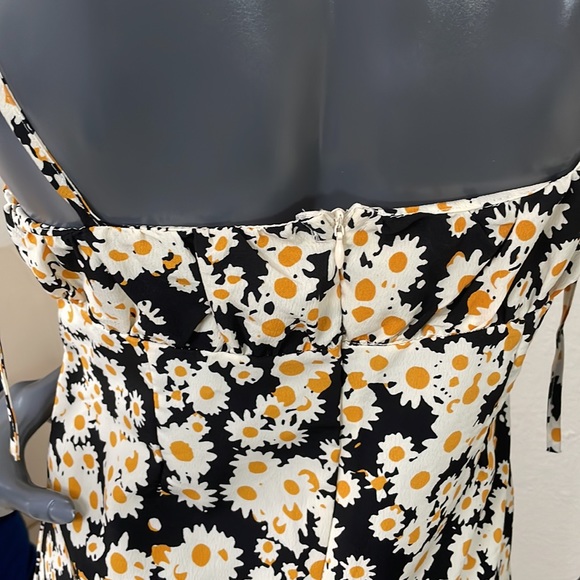 Y2K Style Dress with Shoulder Ties | Black/Yellow/White | Small - Picture 6 of 11